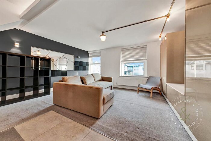 1 Bedroom Flat For Sale In Fidlas Road, Llanishen, Cardiff, CF14