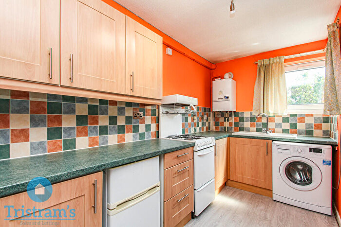 2 Bedroom Apartment To Rent In Carter Gate, City Centre, NG1
