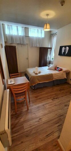 Studio To Rent In Park Avenue, London, NW2