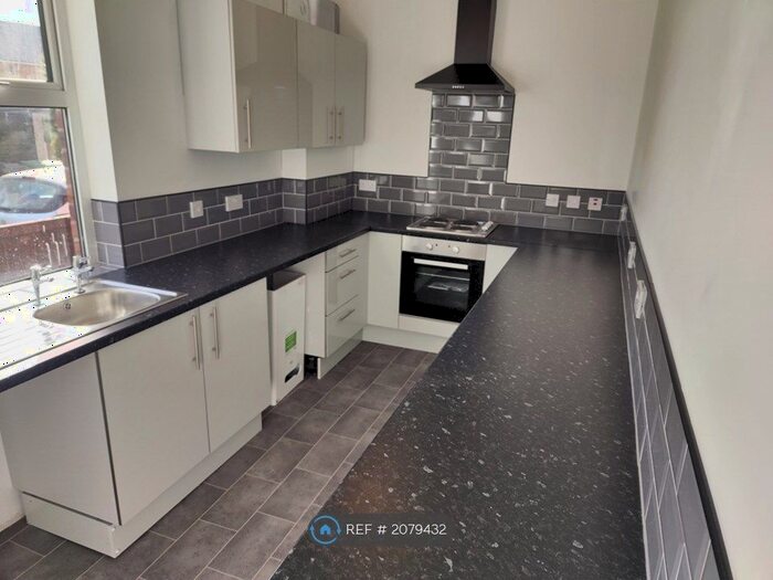 4 Bedroom Terraced House To Rent In Bradford Road, East Ardsley, Wakefield, WF3