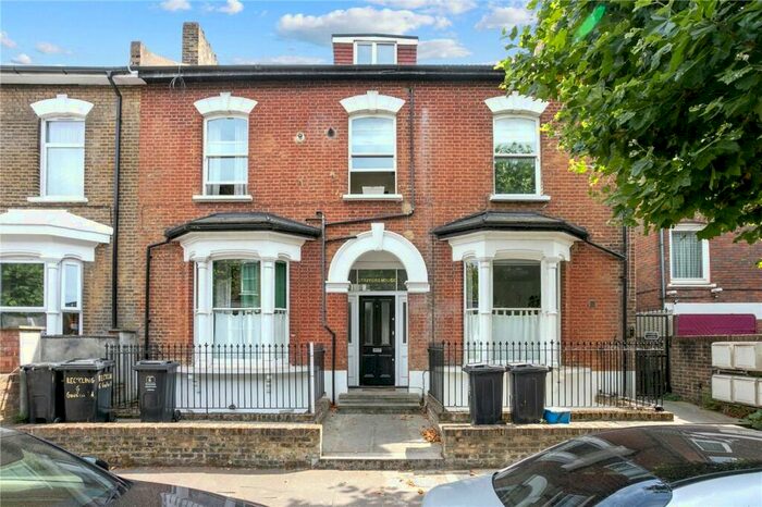 1 Bedroom Apartment To Rent In Goulton Road, London, E5