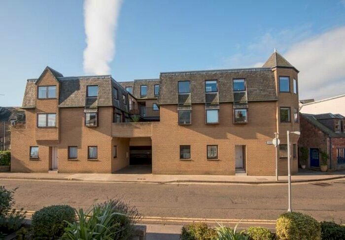 1 Bedroom Flat To Rent In Westgate Court, North Berwick, EH39