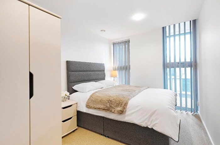 2 Bedroom Apartment To Rent In Velocity Village, Solly Street, Sheffield, S1