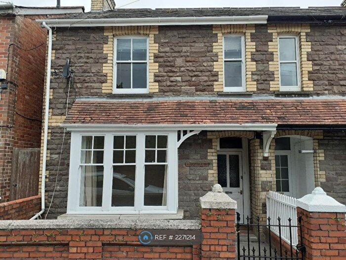 3 Bedroom End Of Terrace House To Rent In Merthyr Road, Abergavenny, NP7