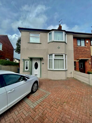 3 Bedroom House To Rent In Cintra Avenue, Ashton On Ribble, Preston, PR2