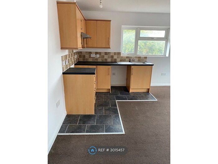 1 Bedroom Flat To Rent In Park Avenue, Skegness, PE25
