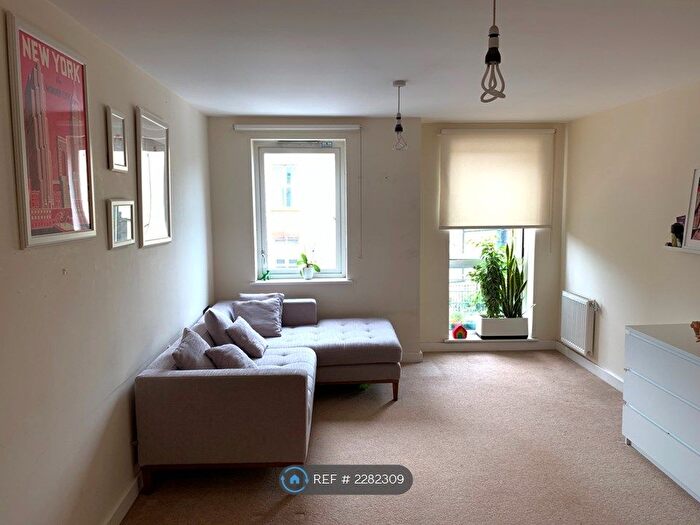 1 Bedroom Flat To Rent In Seven Sisters Road, London, N4