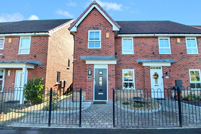 3 Bedroom Semi-Detached House To Rent In Ben Hyde Way, Northallerton, DL7