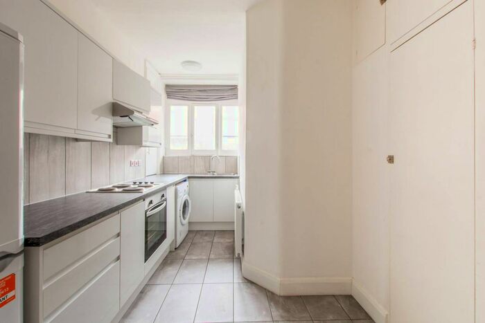 1 Bedroom Flat To Rent In Grove End House, St John's Wood, London, NW8