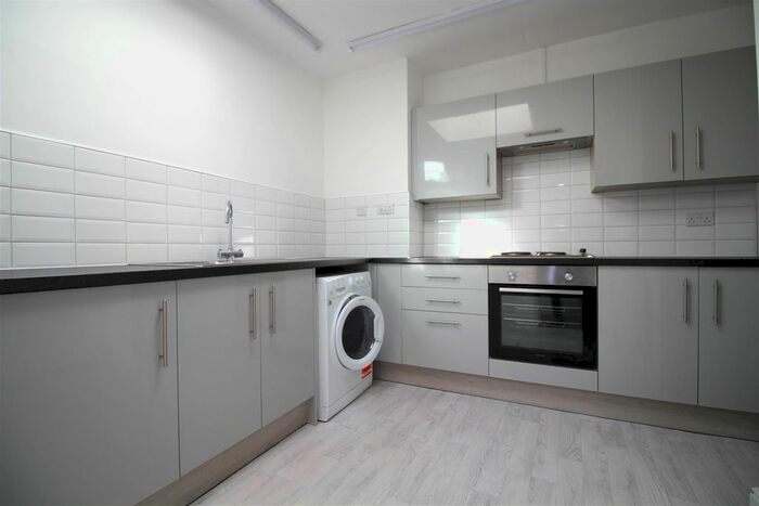 2 Bedroom Flat To Rent In Evington Road, Evington, Leicester, LE2