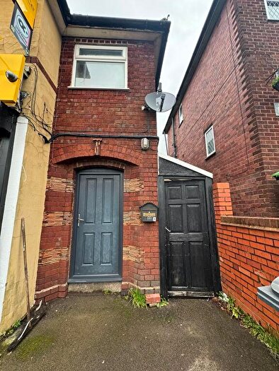 2 Bedroom Flat To Rent In Gorsty Hill Road, Rowley Regis, Birmingham, B65