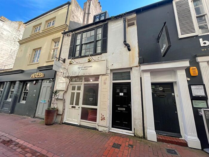 1 Bedroom Flat To Rent In Nile Street, Brighton, BN1