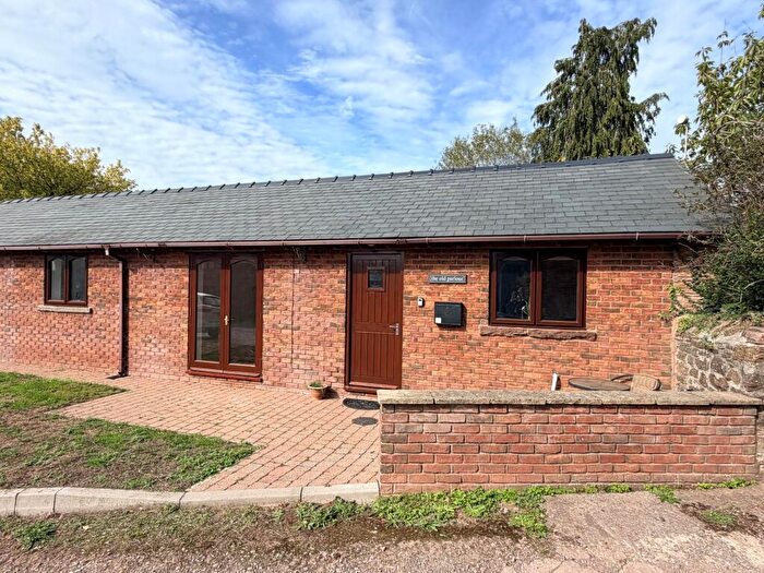 2 Bedroom Bungalow To Rent In Wonastow, Monmouth, NP25