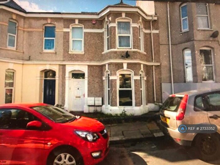 2 Bedroom Flat To Rent In Lipson, Plymouth, PL4
