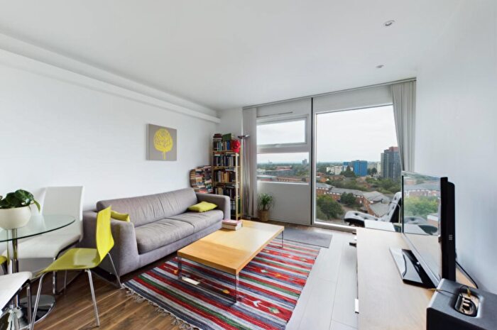 1 Bedroom Apartment To Rent In The Cube, Wharfside Street, B1