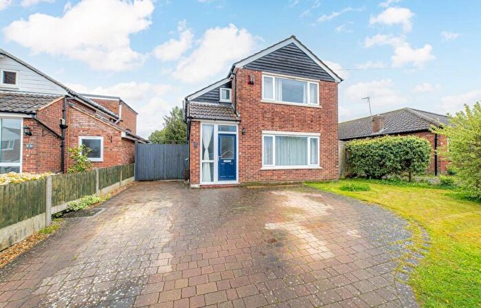 3 Bedroom Detached House To Rent In Barton Road, Canterbury, CT1
