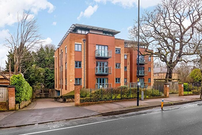 2 Bedroom Flat For Sale In Sydenham Hill, London, SE26