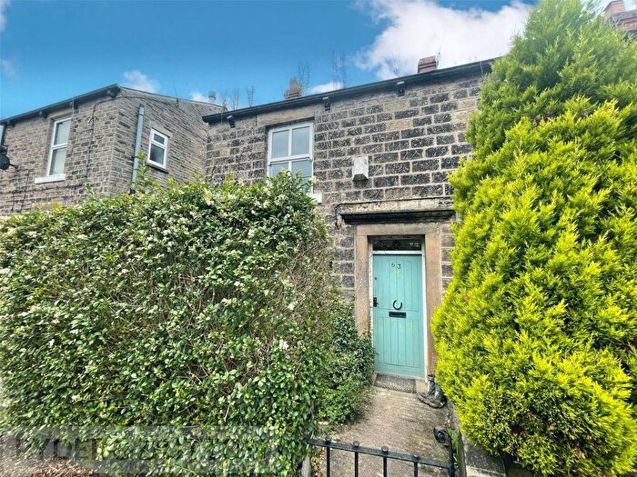 2 Bedroom Terraced House To Rent In Cottage Lane, Glossop, Derbyshire, SK13