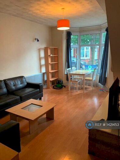 4 Bedroom Terraced House To Rent In Norman Street, Leicester, LE3