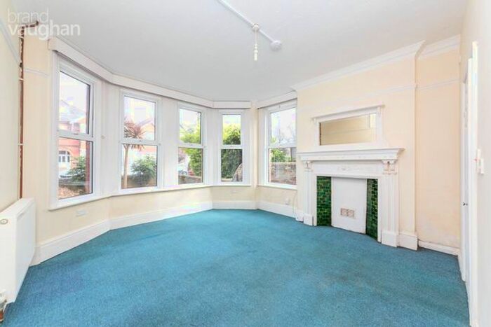 Studio To Rent In Church Walk, Worthing, West Sussex, BN11