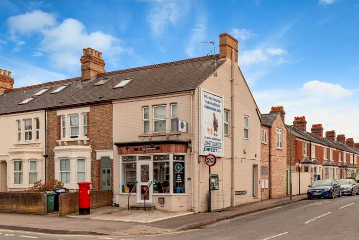 2 Bedroom Flat To Rent In Botley Road, Oxford, OX2