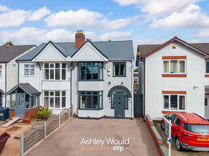 3 Bedroom Semi Detached House For Sale In Spies Lane, Halesowen, B62