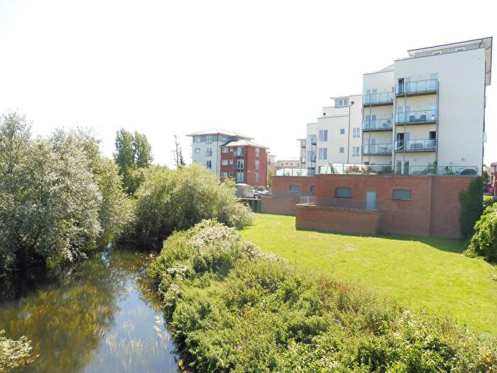 2 Bedroom Flat To Rent In Sir Anthony Eden Way, Warwick, CV34