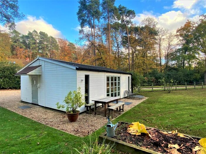 Detached Bungalow To Rent In Windlesham, Surrey, GU20