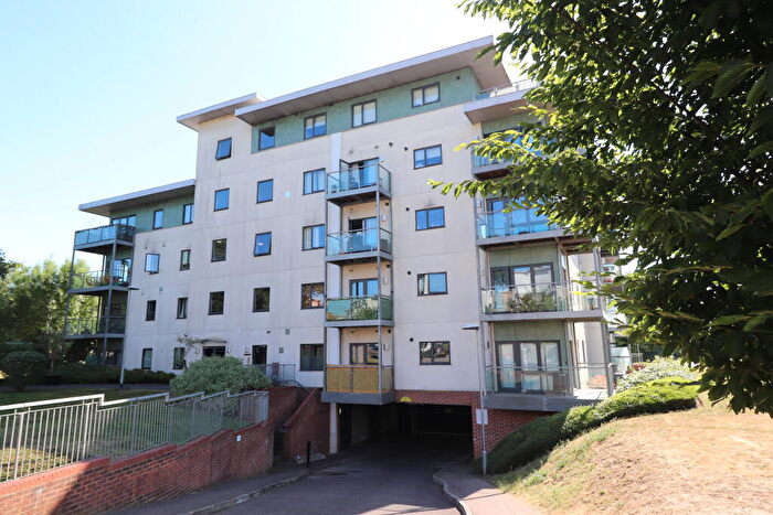 1 Bedroom Apartment To Rent In Rollason Way - Brentwood, CM14