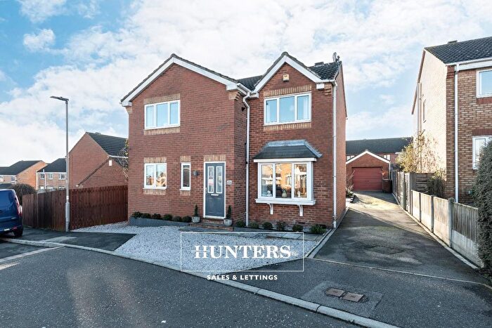 4 Bedroom Detached House For Sale In Dickens Drive, Castleford, West Yorkshire, WF10