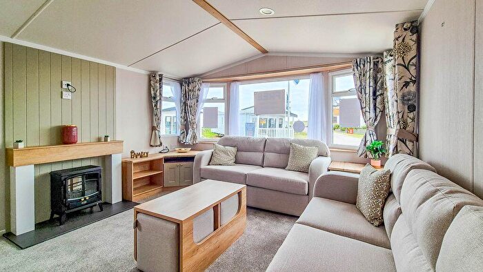2 Bedroom Park Home For Sale In Lossiemouth Holiday Park, IV31