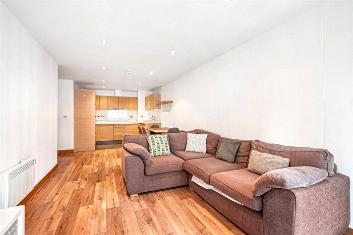 2 Bedroom Flat To Rent In Page Street, London, SW1P