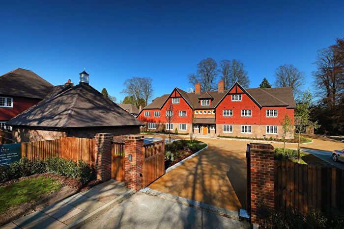 2 Bedroom Flat For Sale In Merston Manor, Chequers Lane, Walton On The Hill, KT20