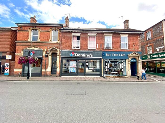 1 Bedroom Property To Rent In Post Office Lane, Wantage, OX12