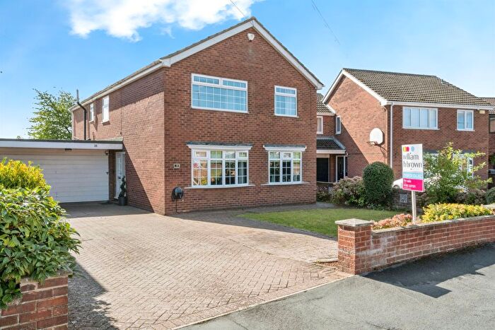 5 Bedroom Detached House For Sale In Elm Drive, Finningley, Doncaster, DN9