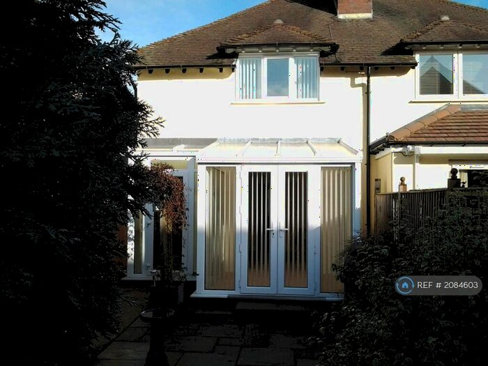 2 Bedroom Semi-Detached House To Rent In Kerns Terrace, Stratford-Upon-Avon, CV37