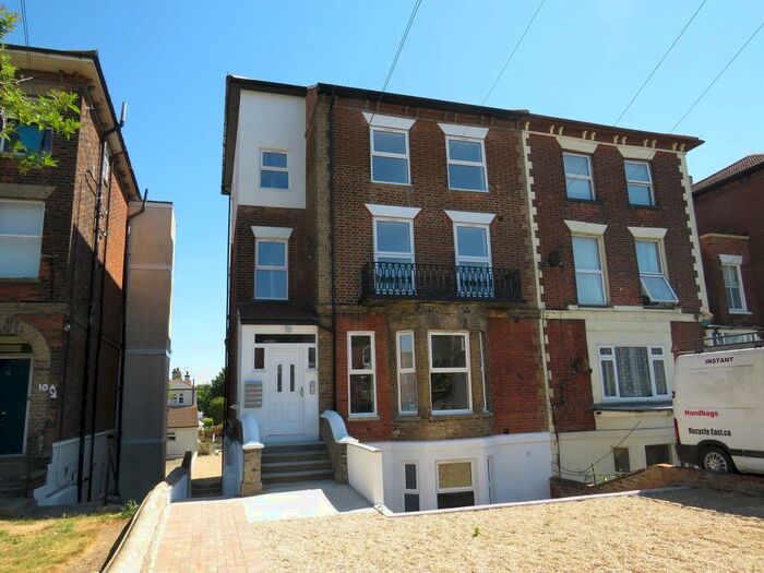 3 Bedroom Apartment To Rent In Cliff Road, Dovercourt, Harwich, CO12