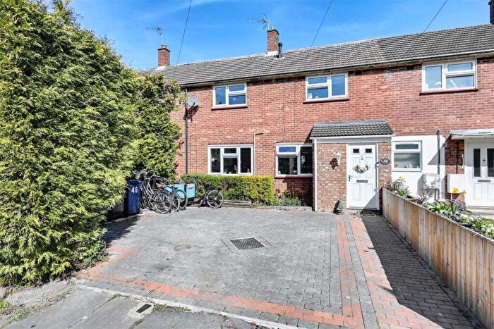 4 Bedroom Terraced House For Sale In Davy Road, Cambridge, CB1