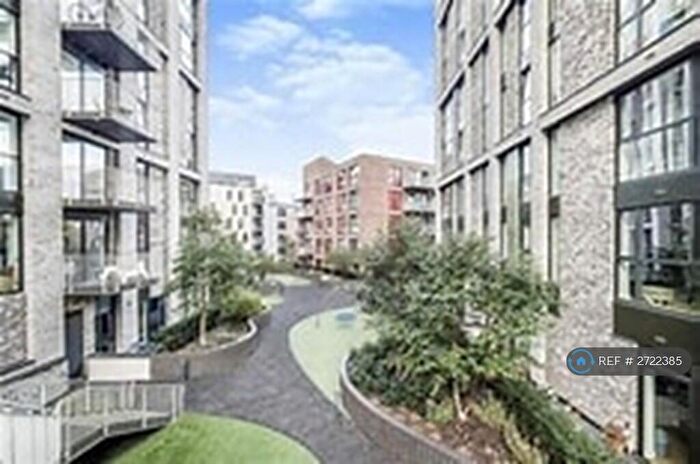 2 Bedroom Flat To Rent In Emily St, London, E16