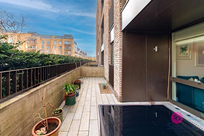 1 Bedroom Flat For Sale In Royal Engineers Way, London, NW7