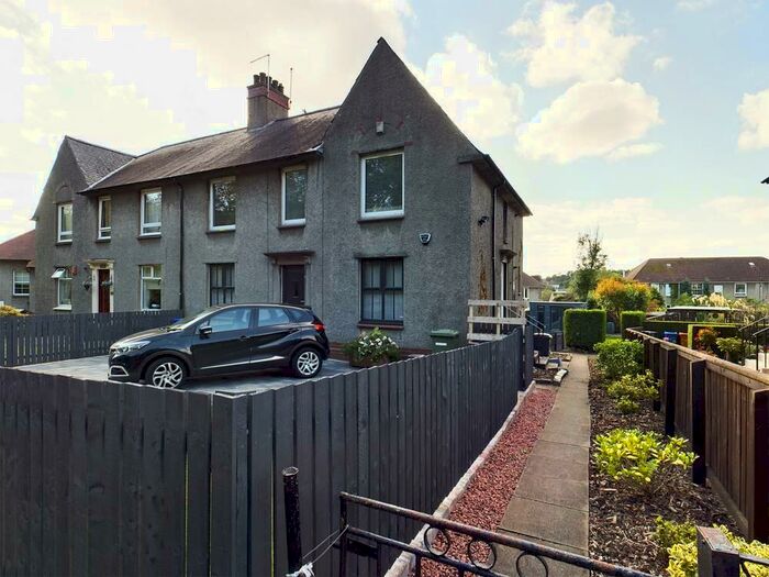 2 Bedroom Flat To Rent In Keystone Avenue, Milngavie, Glasgow, G62