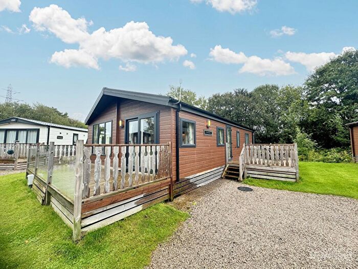 3 Bedroom Lodge For Sale In Private Sale - Sherwood South Lakeland Leisure Village, Carnforth, LA6
