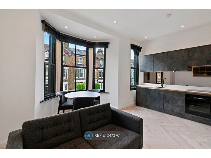 2 Bedroom Flat To Rent In Stansfield Road, London, SW9