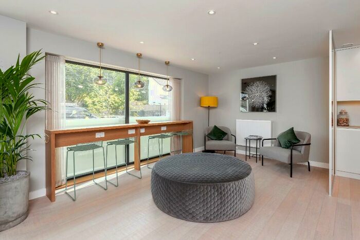 1 Bedroom Apartment To Rent In The Stone Works, BA2