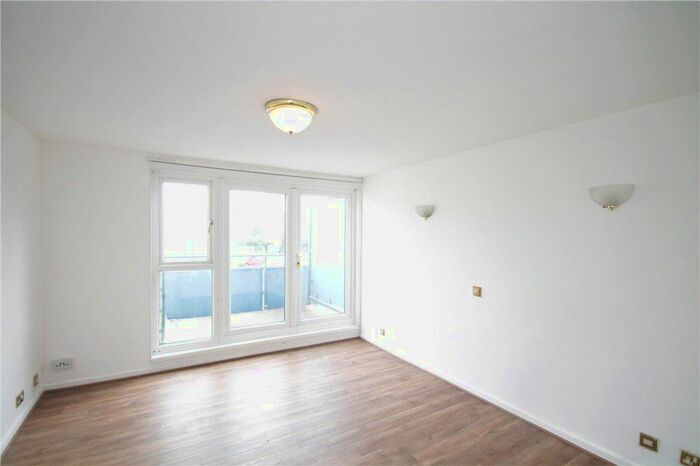 3 Bedroom Terraced House To Rent In Montgomery Close, Mitcham, CR4