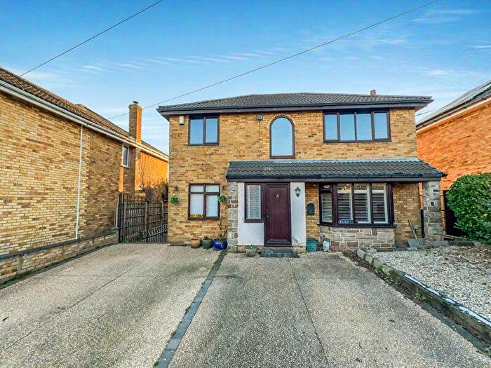 4 Bedroom Detached House For Sale In Main Street, Goole, DN14