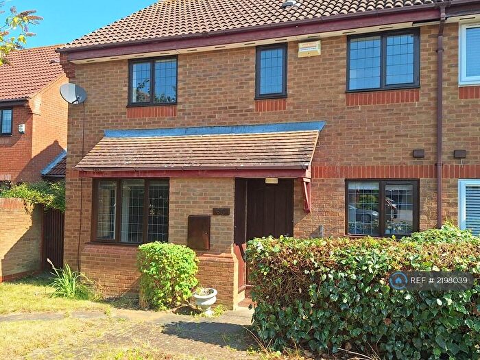 2 Bedroom End Of Terrace House To Rent In Longhedge, Caldecotte, Milton Keynes, MK7