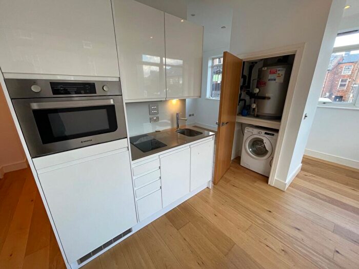 1 Bedroom Flat To Rent In The Landmark, Luton, LU1