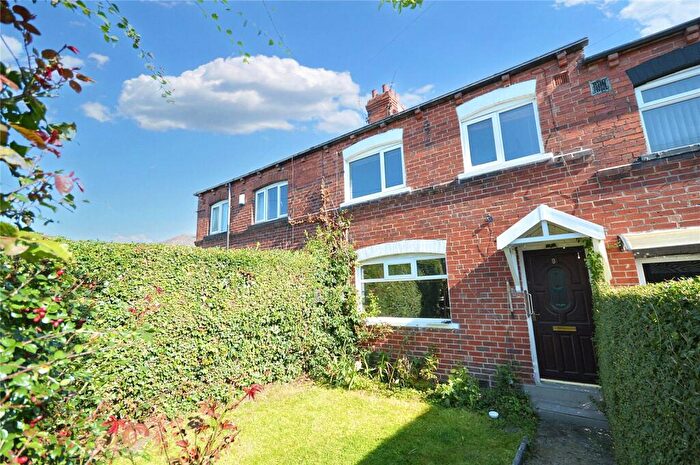 3 Bedroom Terraced House To Rent In Firth Avenue, Leeds, LS11