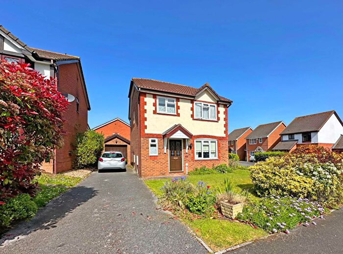 3 Bedroom Detached House For Sale In Oak Close, Exminster, EX6